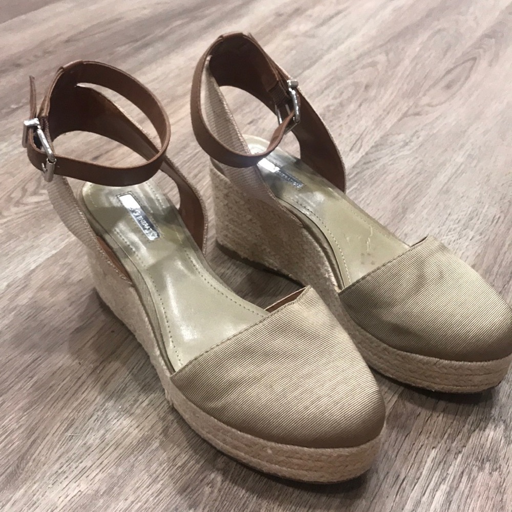 BCBGeneration Platform Wedge Women's Size 10